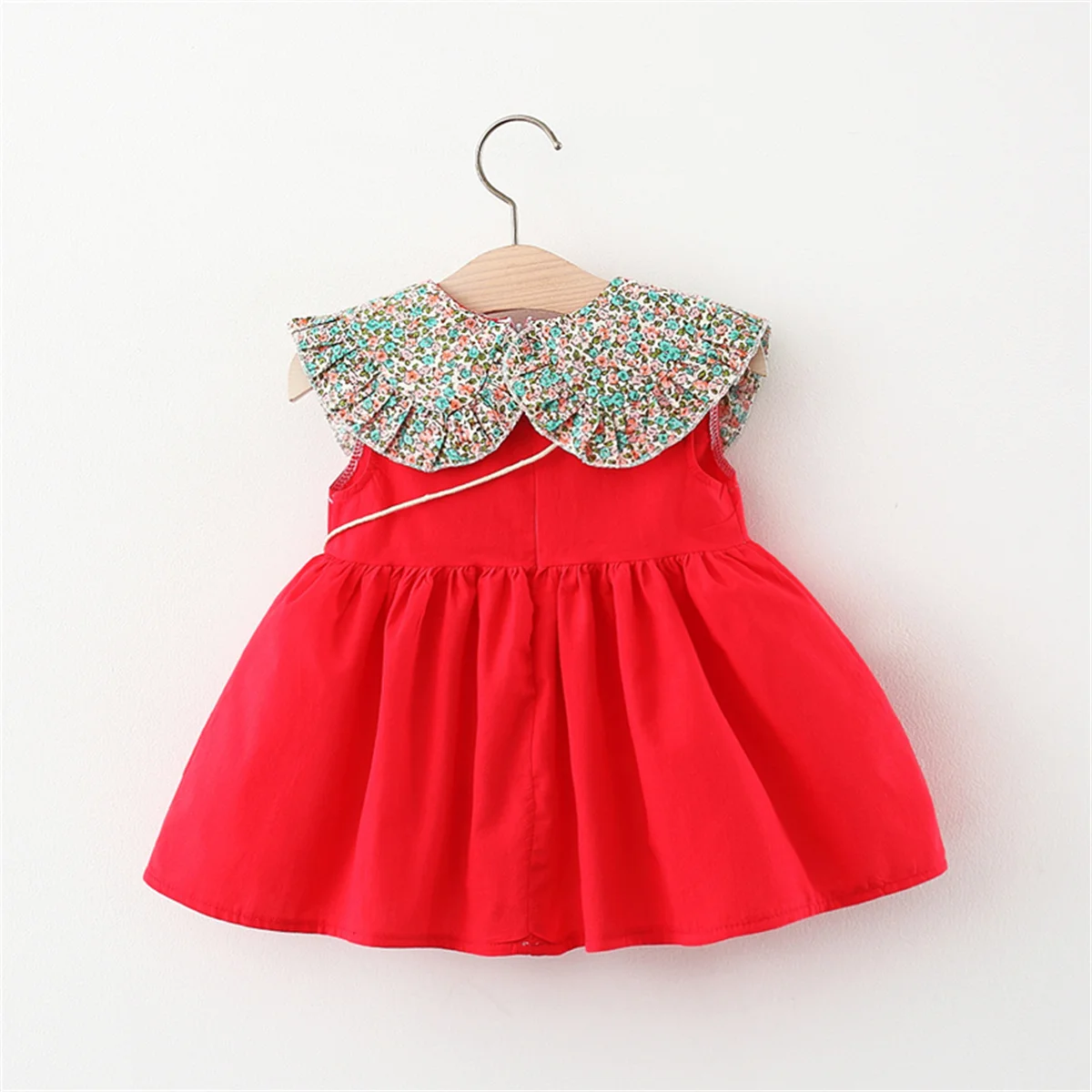 Summer Baby Girl\'s Dress New Floral Doll Collar Splice Sleeveless Daily Dress with Rabbit Bag