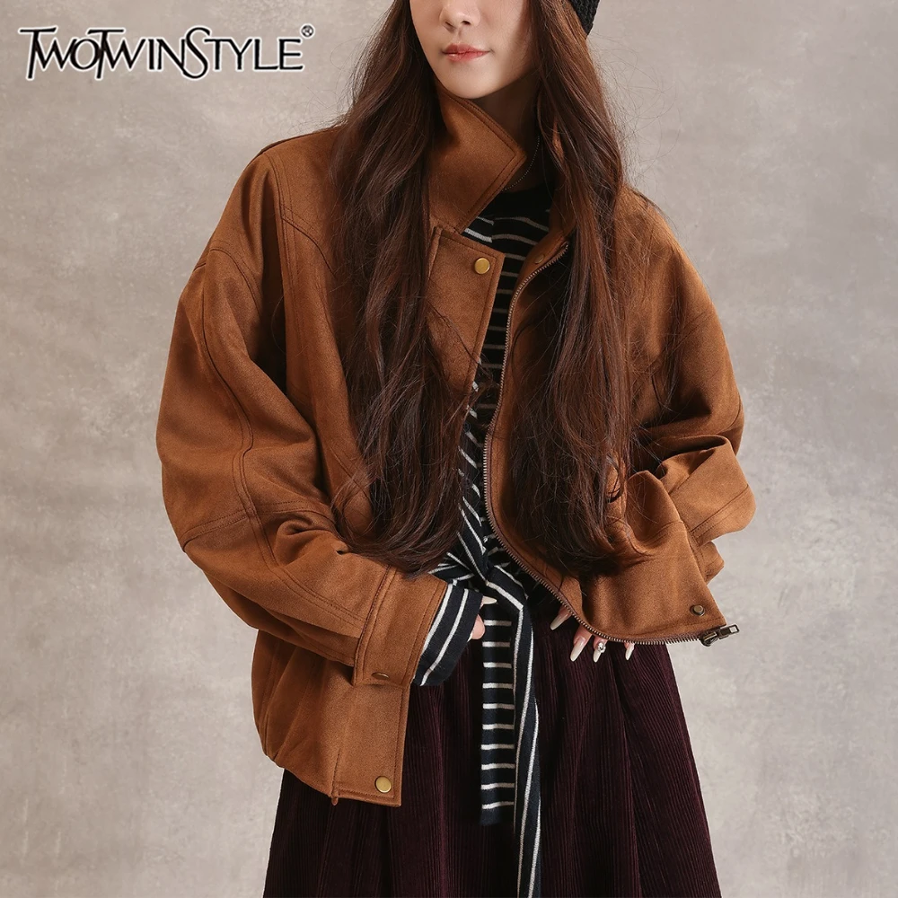 

TWOTWINSTYLE Coffee Spliced Pocket Jacket Female Stand Collar Long Sleeve Loose Streetwear Retro Women's Jackets Autumn Fashion