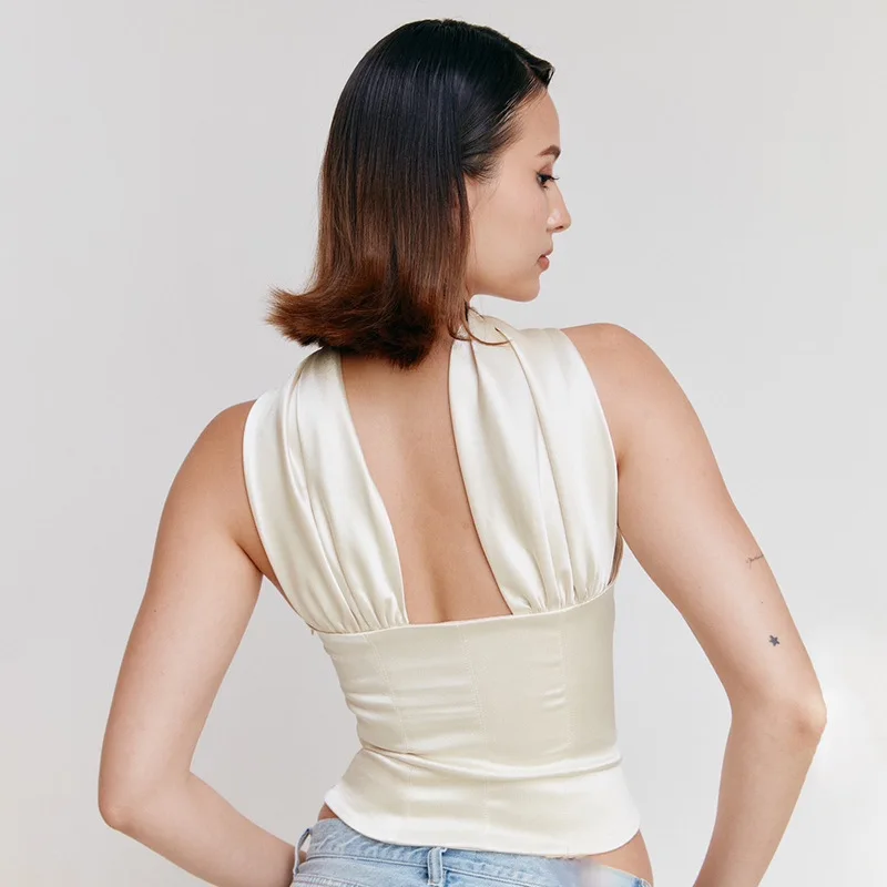 INS الخريف الساخن بيع المرأة الجديدة مثير موضة الساتان تنوعا خارج الكتف أنبوب الرسن الرقبة المحاصيل الأعلى