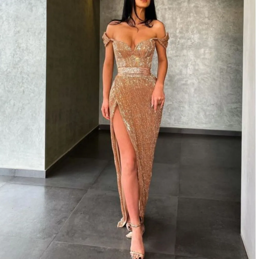 

Sapmae Off-the-shoulder Embroidery Sequined Sheath Vent Court Train Elegant Prom Formal Evenning Party Dress For Women