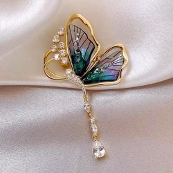 Broche de mariposa de cristal de lujo para mujer y niña, alfileres de solapa con colgante de perlas, insignias de suéter, accesorios de joyería elegantes