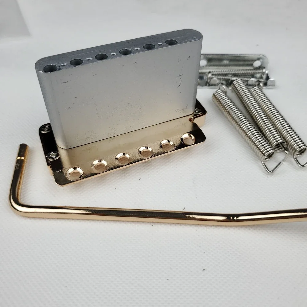 Wilkinson Electric Guitar Fixed 6 Screws ST Tremolo Vibrato Bridge Gold WOV09