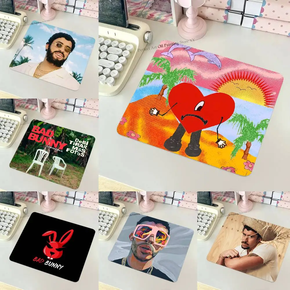 B-Bads B-Bunnys Mousepad Small LockEdge Mouse Pad For Gamers Computer Desk Pad Rectangular Anti-slip Rubber