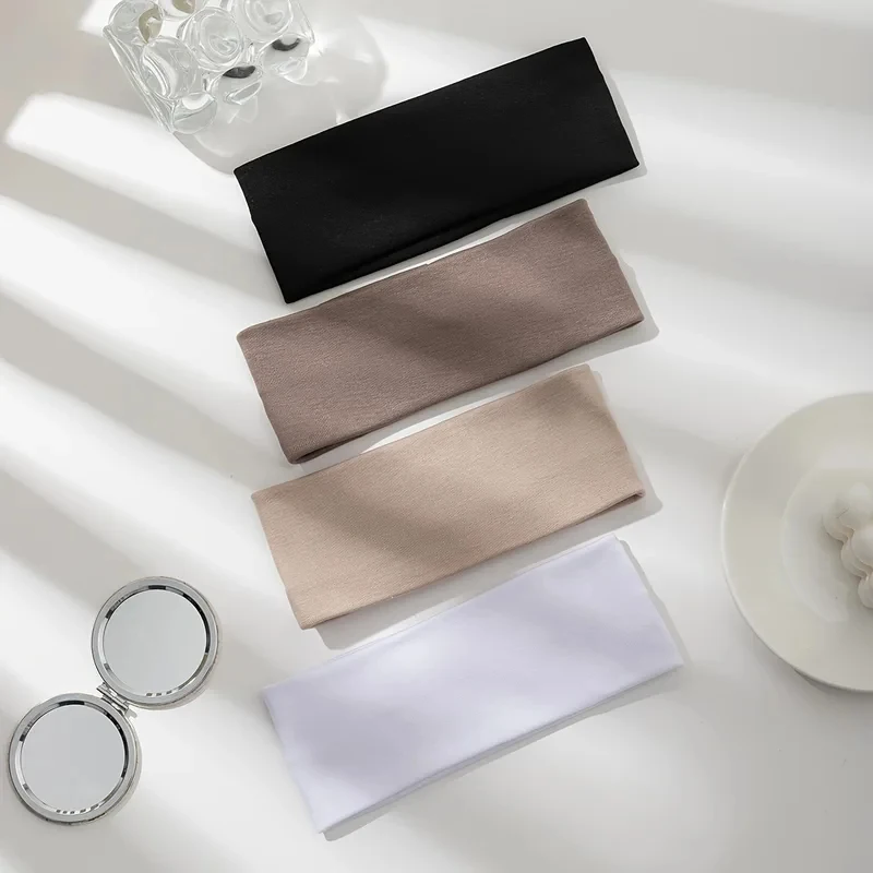 4 Simple and Stylish Women's Solid Color Elastic Hair Tie Set Cute Face-Washing and Makeup Headband Retro Sports Running yoga He