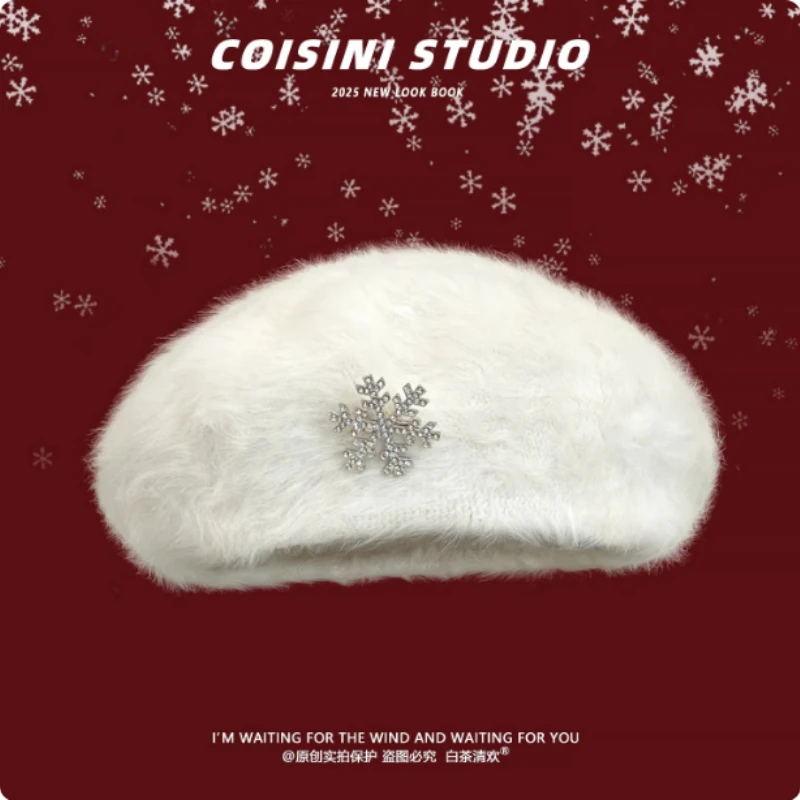 

Korean Sweet Rabbit Fur Snowflake Rhinestone Decoration White Berets Women Winter Warmth and Versatile Solid Color Painter's Hat