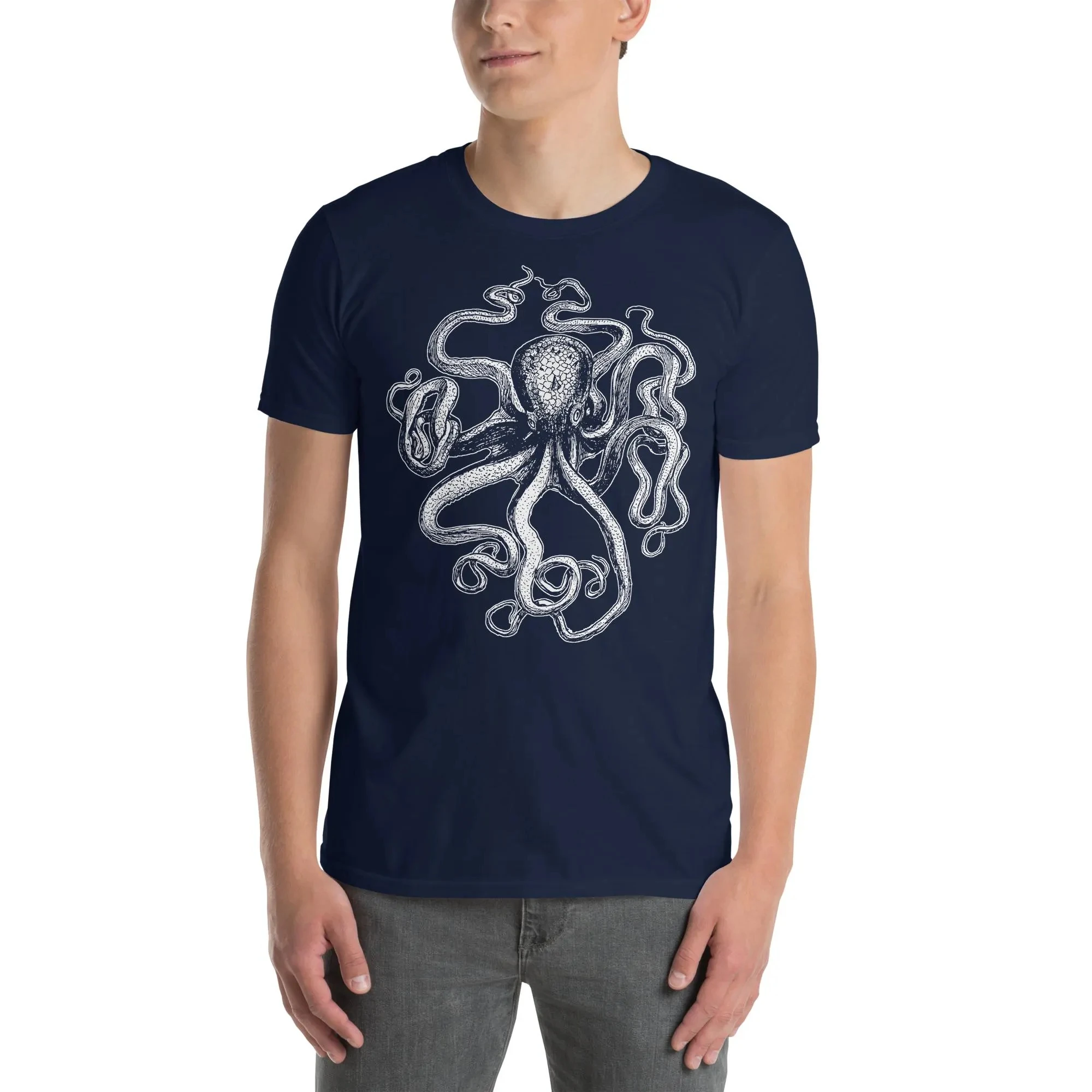 Vintage Kraken T-Shirt Retro Octopus Design Shirt Maritime Gift Idea for Nautic Fans Ocean Lovers Nautical Squid Graphic Tee