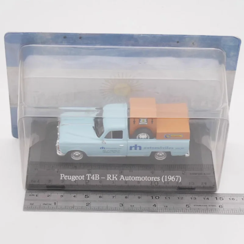 

1:43 Scale IXO T4B 1967 Pickup Alloy Classic Car Model Diecast Finished Product Simulation Toy Collection Static Model