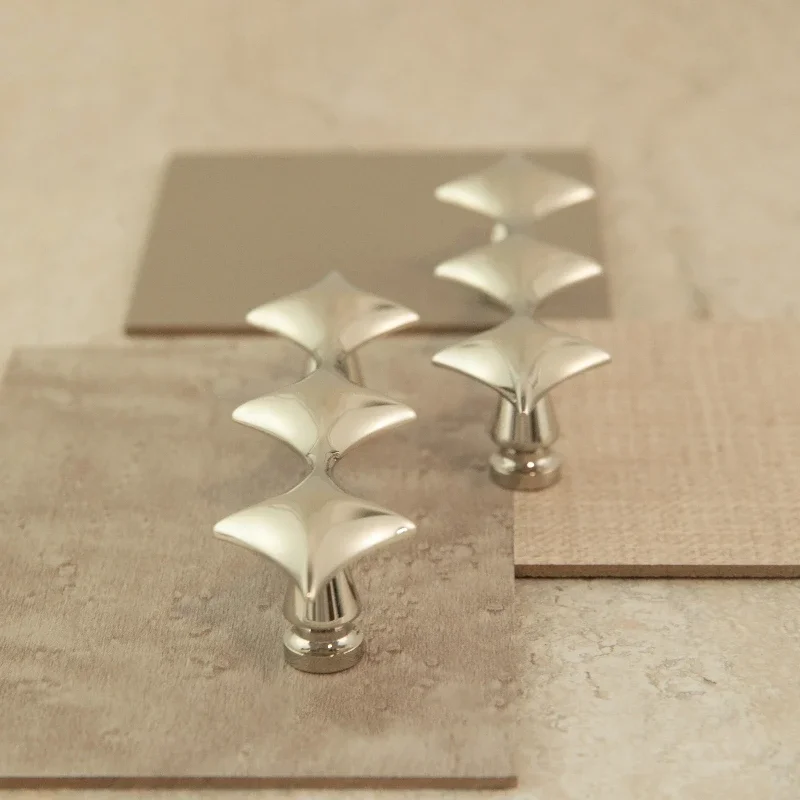 Creative Antique Wardrobe Door Knobs Unique Kitchen Cabinet Handles Four Point Star Shaped Drawer Pulls Brass Furniture Hardware