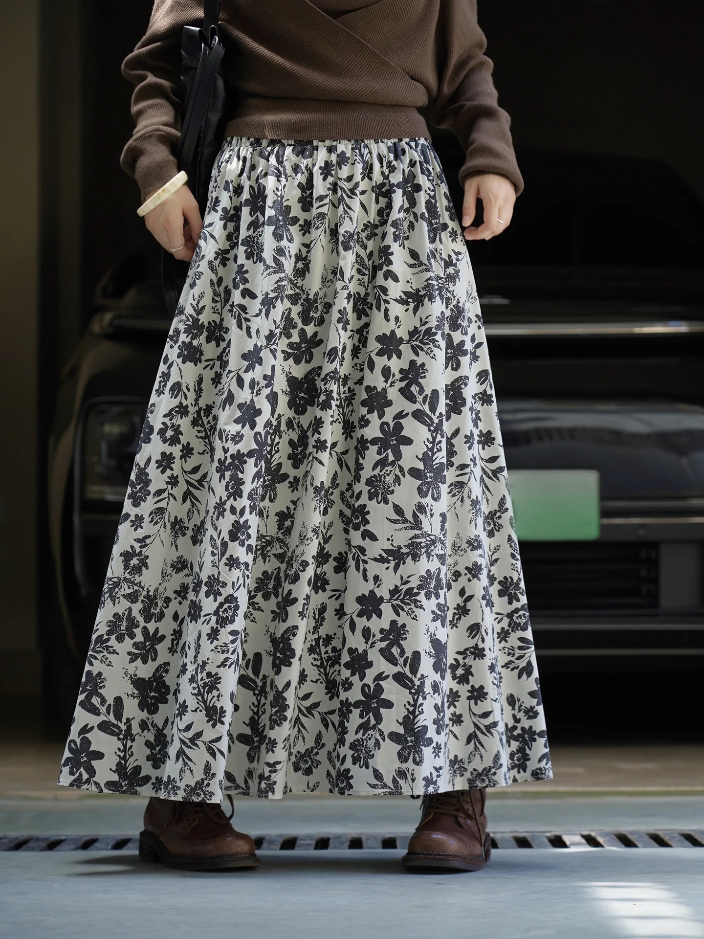 

Early autumn new French style fashionable temperament elastic waist floral skirt A-line large swing long skirt for women