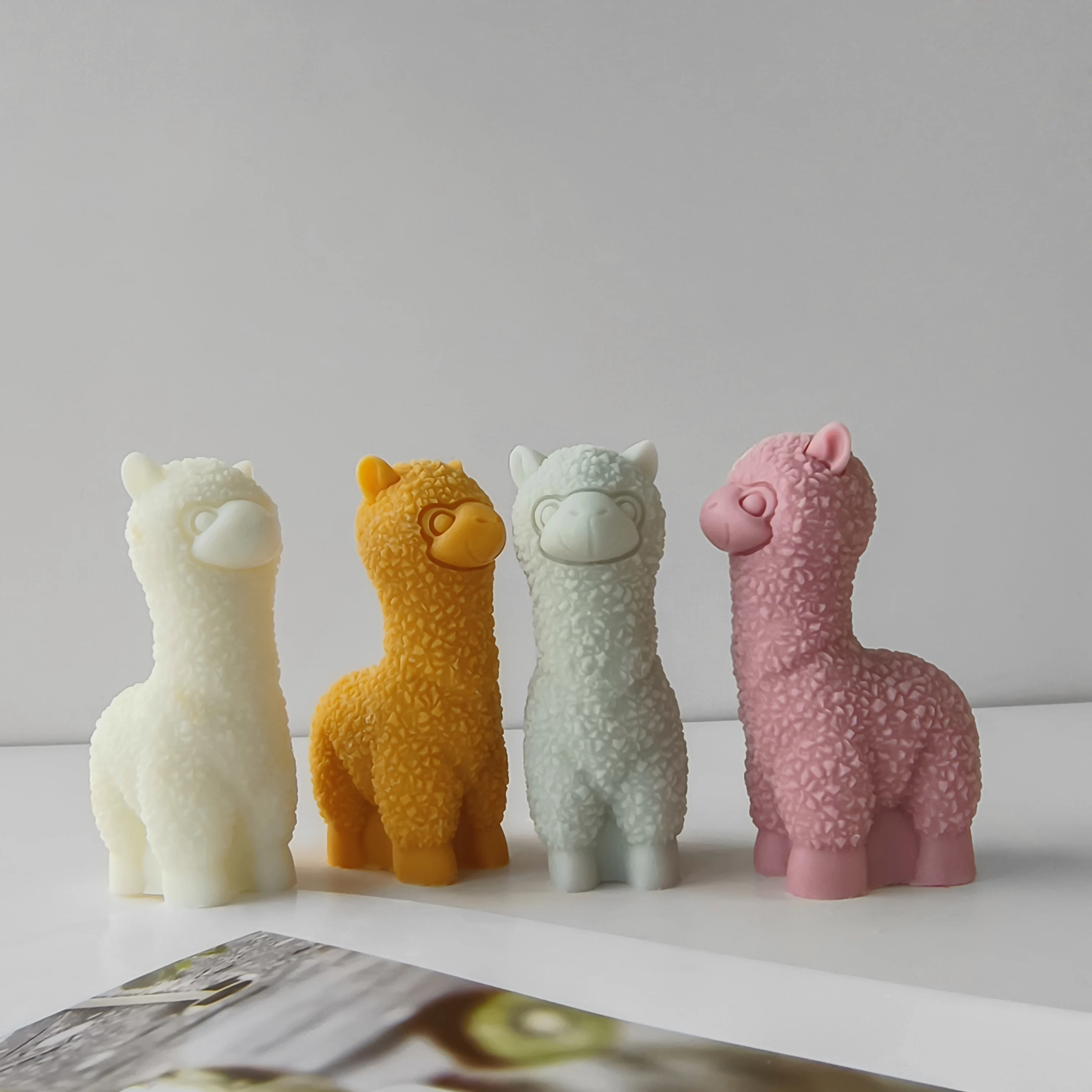 3D Alpaca Silicone Mold DIY Aromatherapy Candle Plaster Drip Gel Decoration Mould Cute Alpaca Gypsum Form Home Decor Crafts