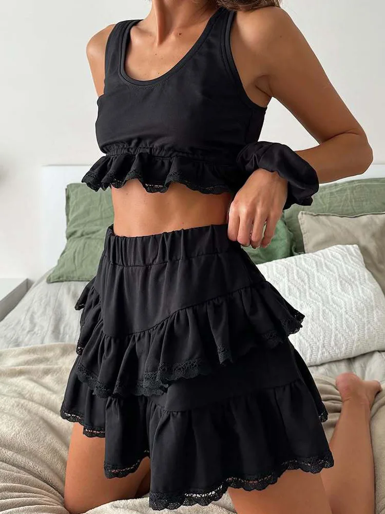 

Сексуальный укороченный топ с U-образным вырезом и рюшами, юбки трапециевидной формы, весна-лето, жилет без рукавов, костюм для женщин, модный кружевной плиссированный комплект со сращенными кружевами