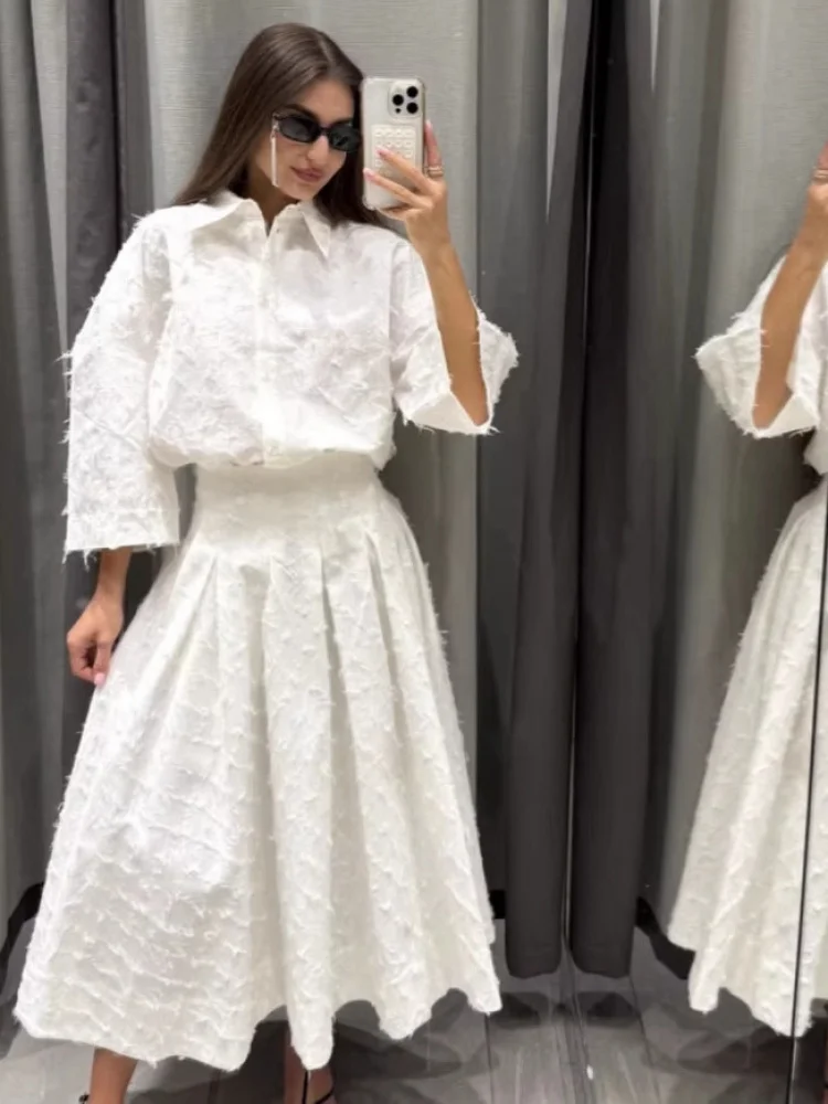Elegant Feather Tassel Blouse And Half Skirt Set Women's Fashion Cotton Straight Cut Midi Skirt with Tassel Detail