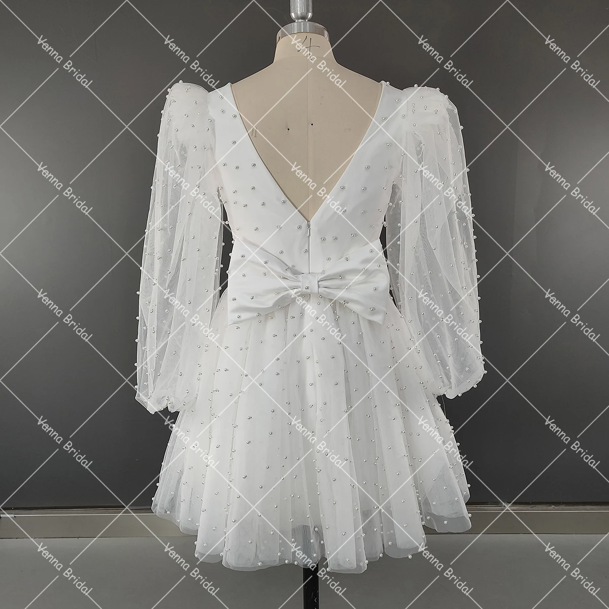 Mini vestidos de novia con perlas, lazo desmontable, cuello en V, mangas largas acampanadas, foto Real personalizada de talla grande, vestido de novia por encima de la rodilla