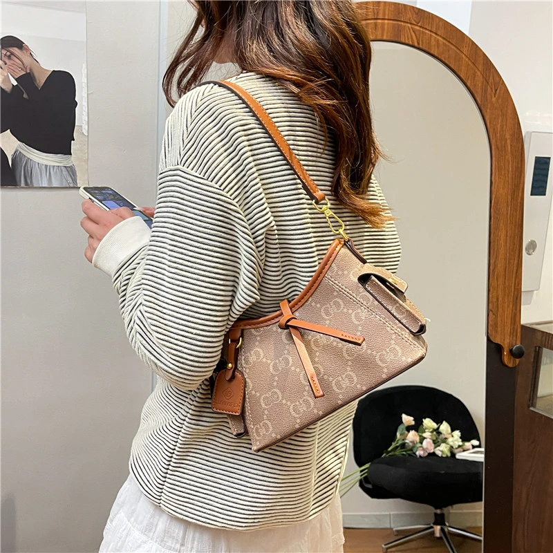 

Timeless Classic Leather Tote Bags For Ladies, Crossbody And Shoulder Bag Messenger By Famous Designer Handbags