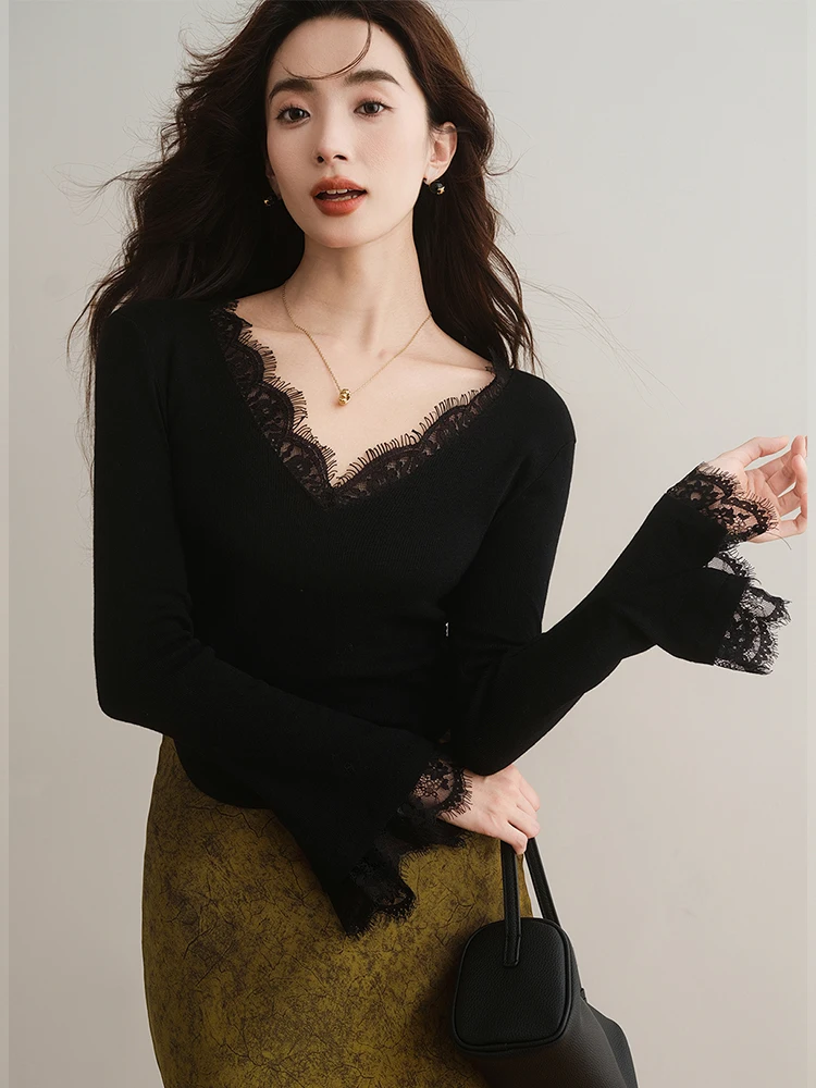 

Женский облегающий вязаный топ с кружевом и V-образным вырезом, рукава-колокол, в корейском стиле, для повседневной носки, осенне-зимний тренд