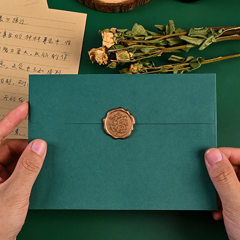 

Envelope 50pcs Green Autohesion Kraft Paper 185x133mm Business Stationery Postcard Giftbox Packaging Envelope Wedding Invitation