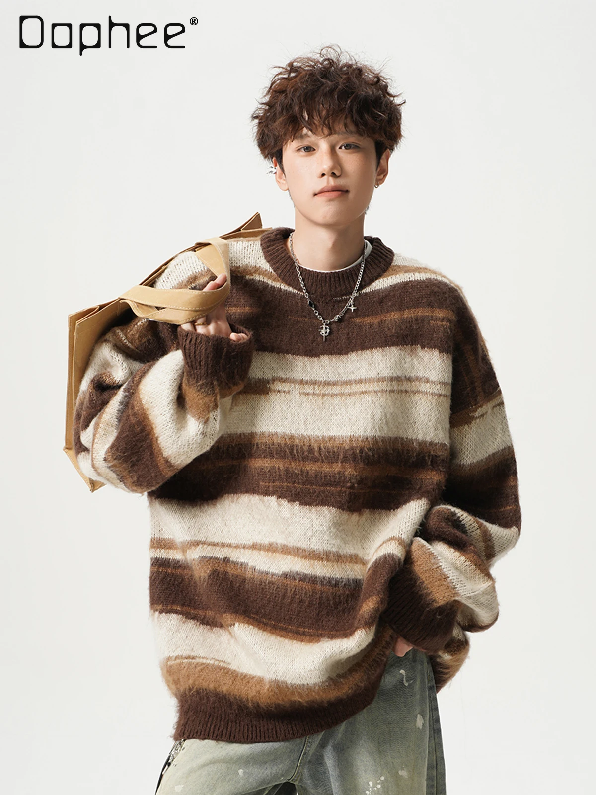 

Осень-зима 2022, новый мужской коричневый мягкий свитер с круглым вырезом и длинными рукавами, свободный повседневный черный трикотаж в полоску