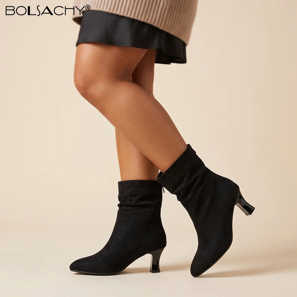 Botines de ante para invierno, ideales para pies anchos, zapatos de mujer con punta afilada, tacón bajo y fino, botines retro elegantes de diseño, color marrón, para mujer.