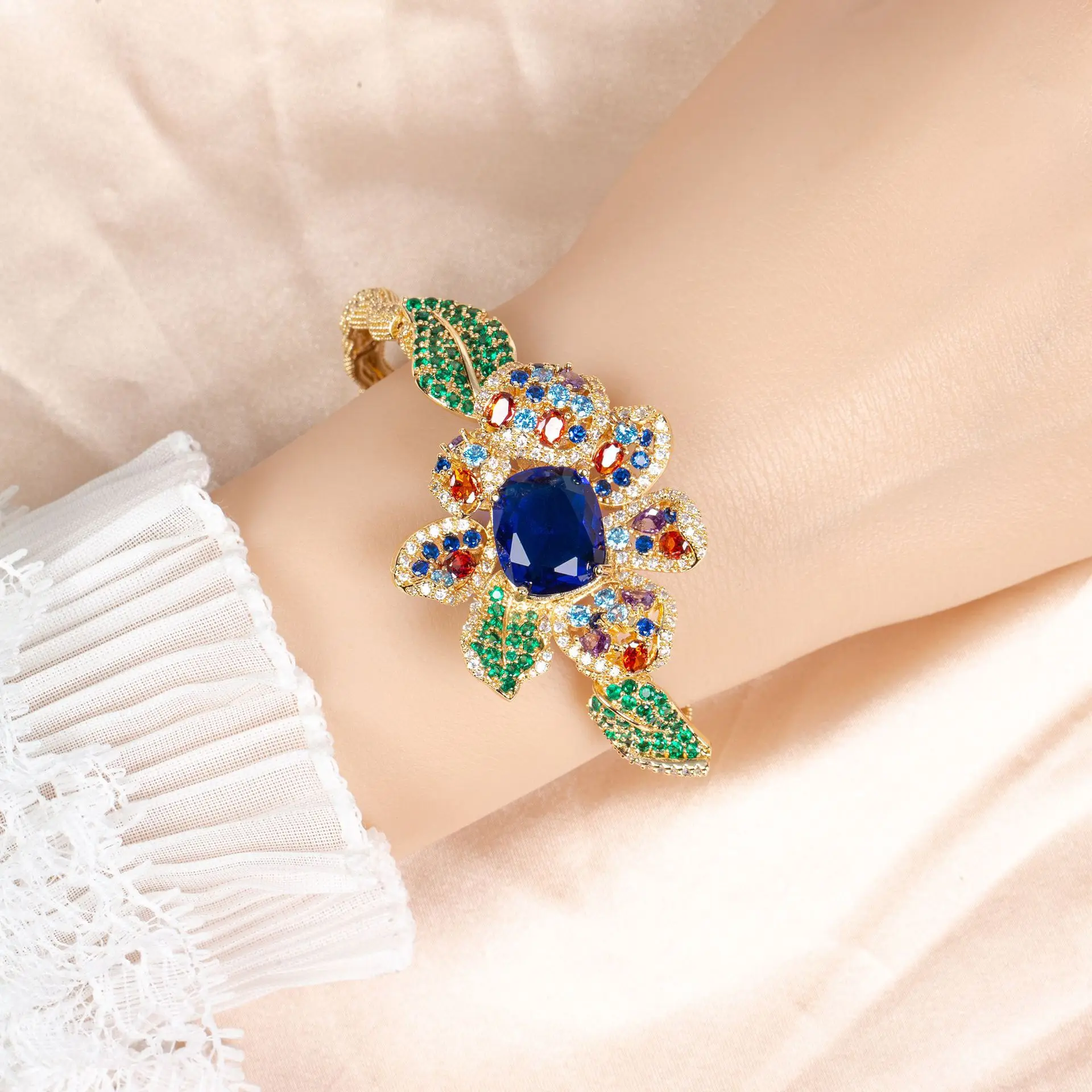 HIBRIDE Fashion Classic Vintage Flower Bracelet Multicolour Jewellery Set Daily Party Banquet Prom Date Holiday Gift Dress B106