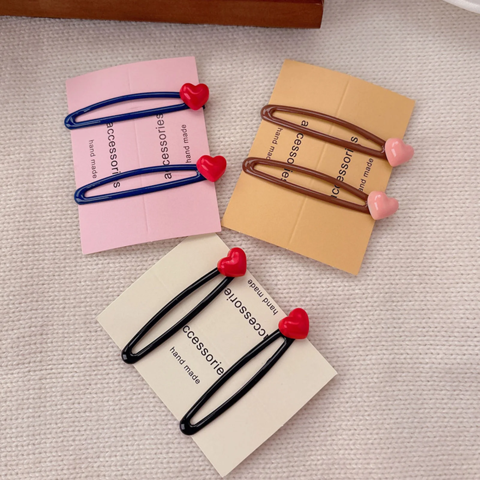 2 Stück Süße Mädchen-Haarspangen, Koreanische Mode-Haarklammern, Herzförmige Snap-Clips, Haarkrallen für Frauen, Haaraccessoires – Detail 3
