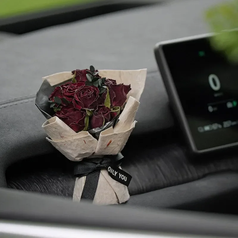 Mini Immortal Bouquet Car Air Conditioner Out of Trend Dried Flowers Premium Interior Aromatherapy Car Decoration Holiday