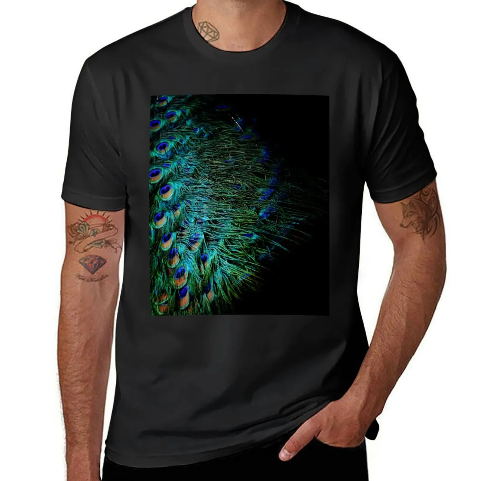 Peacock feathers on a black background T-Shirt summer tops korean fashion animal prinfor boys funny t shirts for men