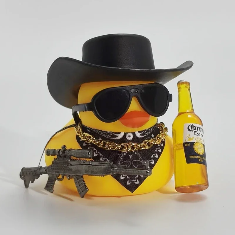 Pato de goma vaquero para coche, adorno para Jeep Duck, decoraciones para salpicadero de coche, pato de goma peculiar, accesorios para coche, regalos divertidos de oficina