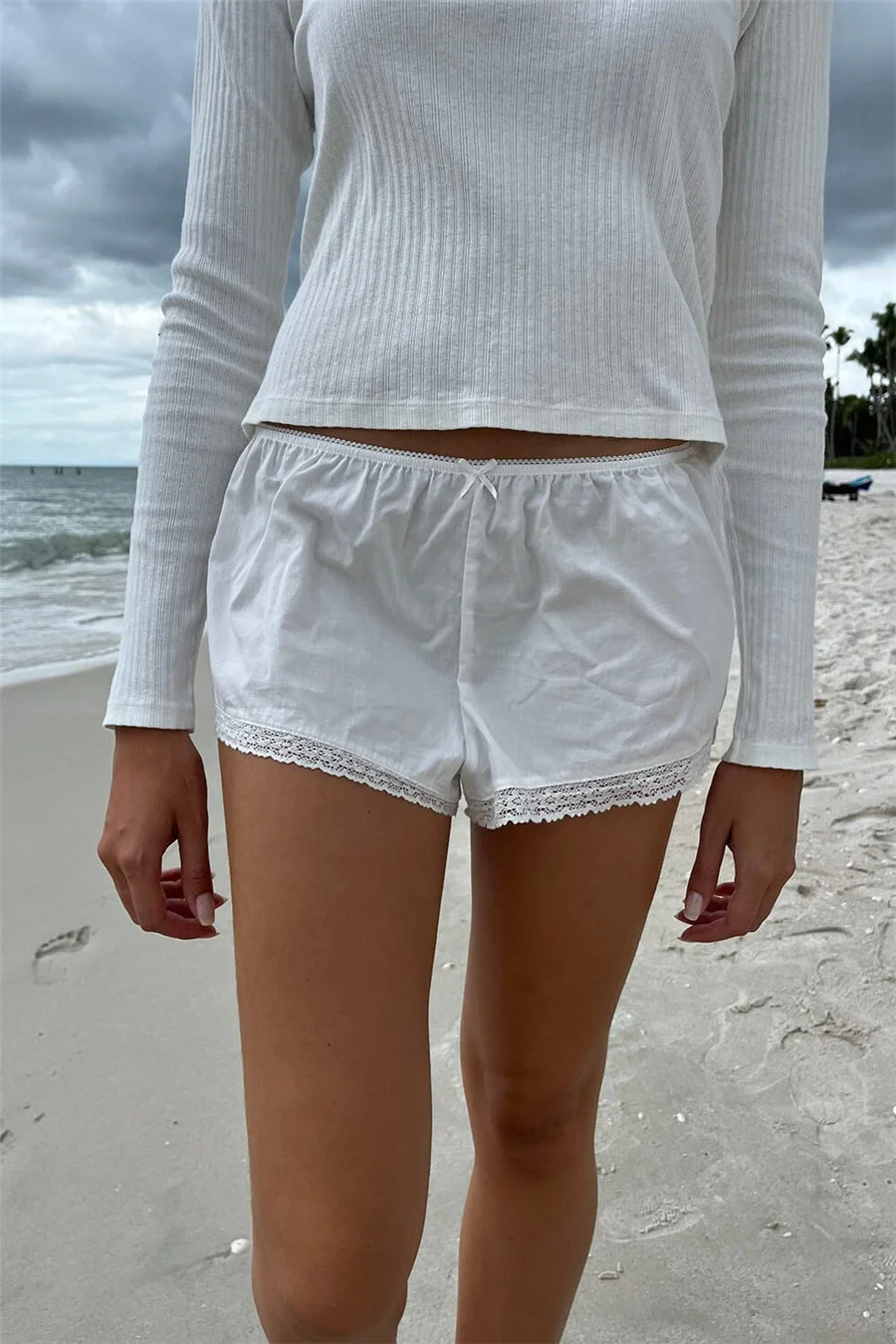 

Women's Summer Casual Shorts, Solid Color Elastic Waist Lace Trim Lounge Short Pants