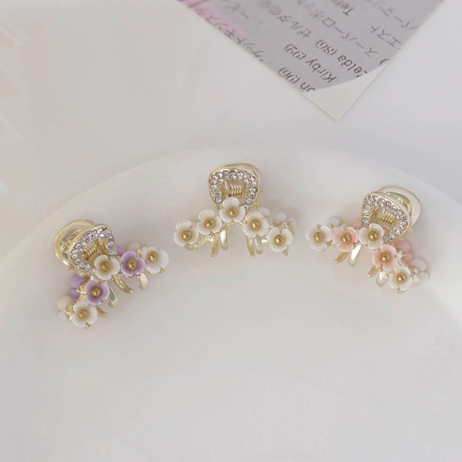 Exquisite flower rhinestone mini hairclip spring and summer sweet princess style metal small clip female bangs side hair claw