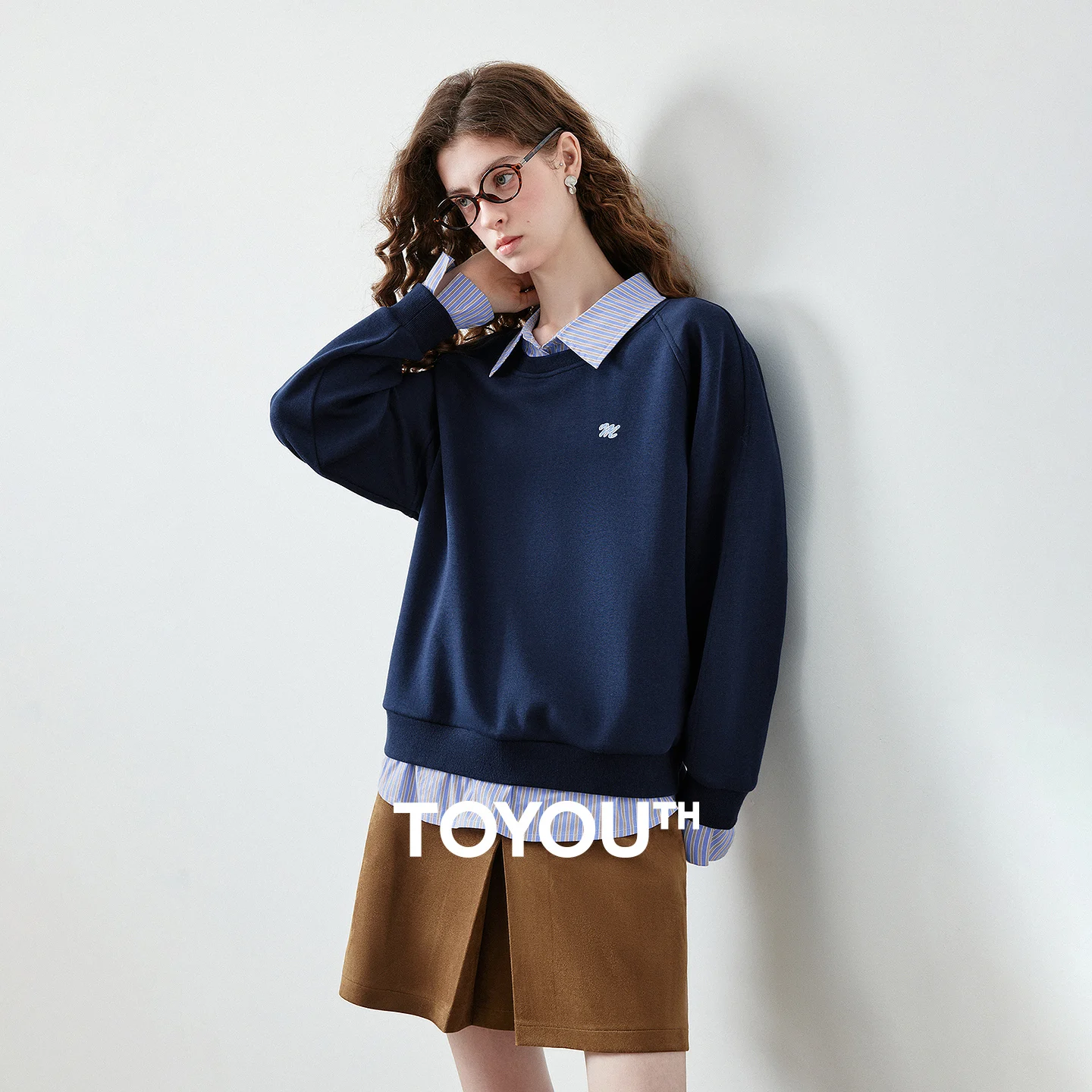TOYOUTH Women's Fake Two Piece Sweatshirt 2026 Autumn New Arrival Shirt Collar Striped Splicing Loose Fit Layering Top