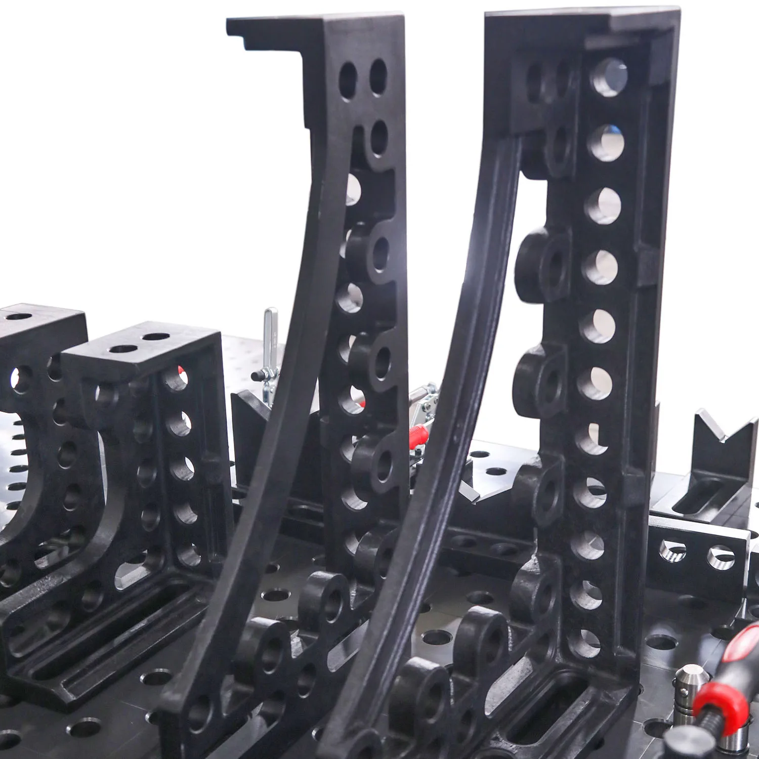 Supporting Angle Fixture and Clamping Tools for 3D/2D Welding Table