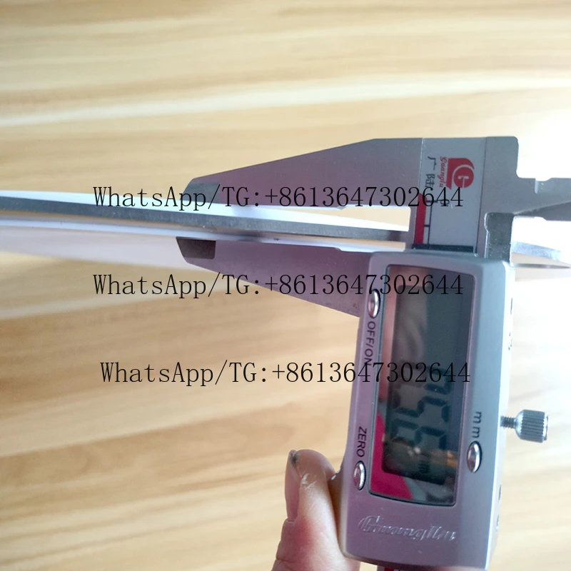 Pulsafeeder 7660 Diaphragm Metering Pump with PTFE Components Part Numbers W213465-TFE and W213470-TFE