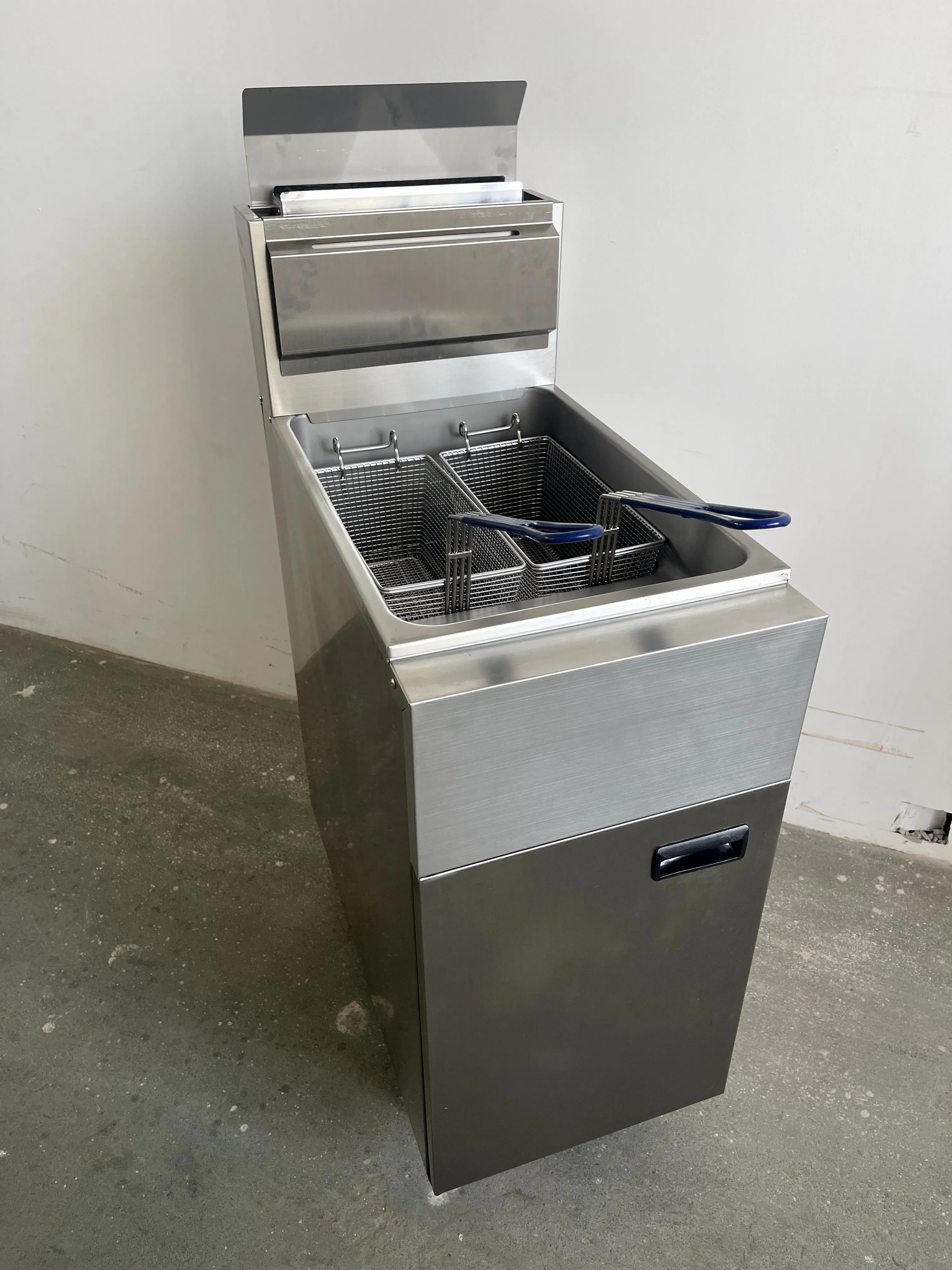 Commercial Fryer Gas Deep Frying  Machine for Chicken Wings Chips Turkeys Ducks