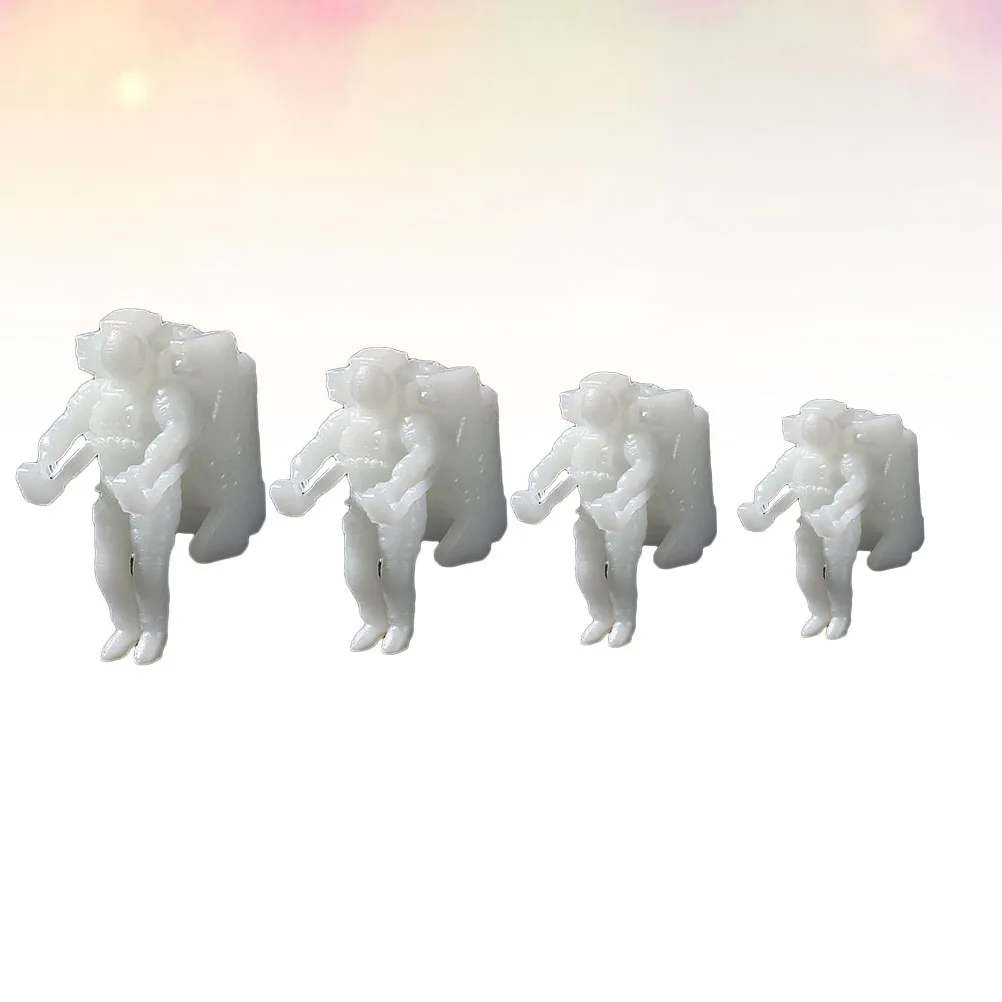 

4 Pcs Astronaut Crystal Epoxy Adornment Ornament Micro-landscape Adornement DIY Ornaments 3D