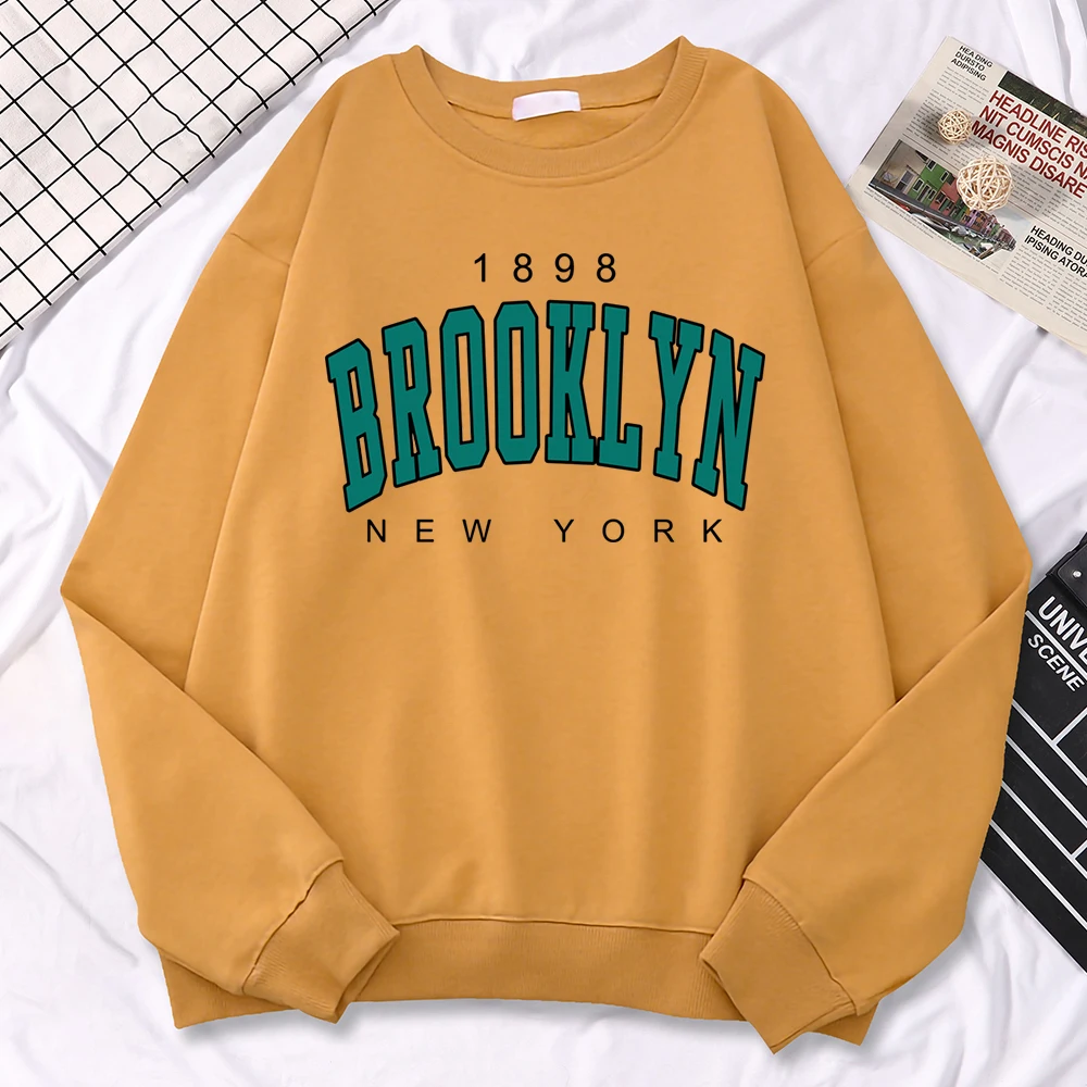 Autumn Kawaii Womens Sweatshirts 1898 Brooklyn New York Print Hoodies Crewneck Fleece Pullovers Loose Warm Female Streetwear