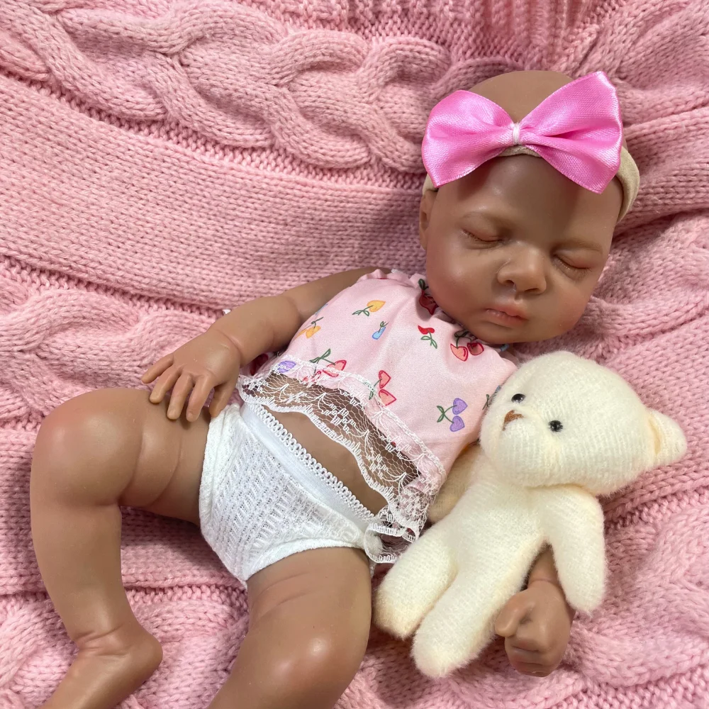 Mini 13 นิ้วผิวซิลิโคน Reborn Baby Luna ซิลิโคนแข็งล้างทําความสะอาดได้สีดําสาววันเกิดคริสต์มาสของขวัญของเล่น