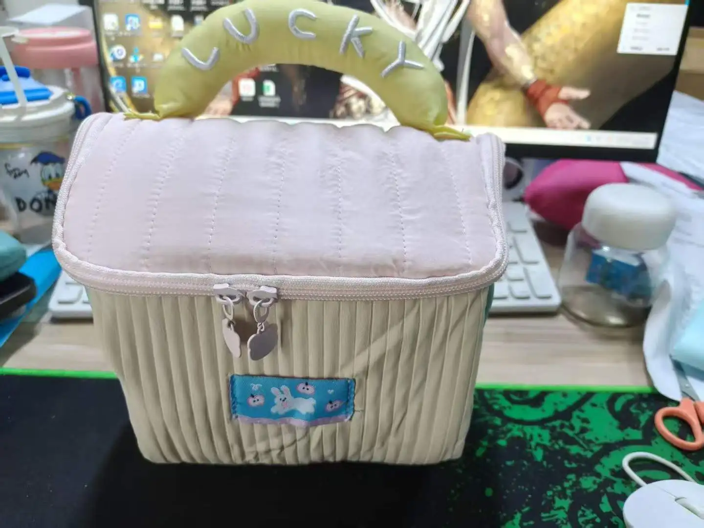 Cute Cartoon Pattern Cosmetic Bag Niche Design Portable Travel Makeup Pouch Organizer Bag for Toiletry Storage Daily Outdoor Use