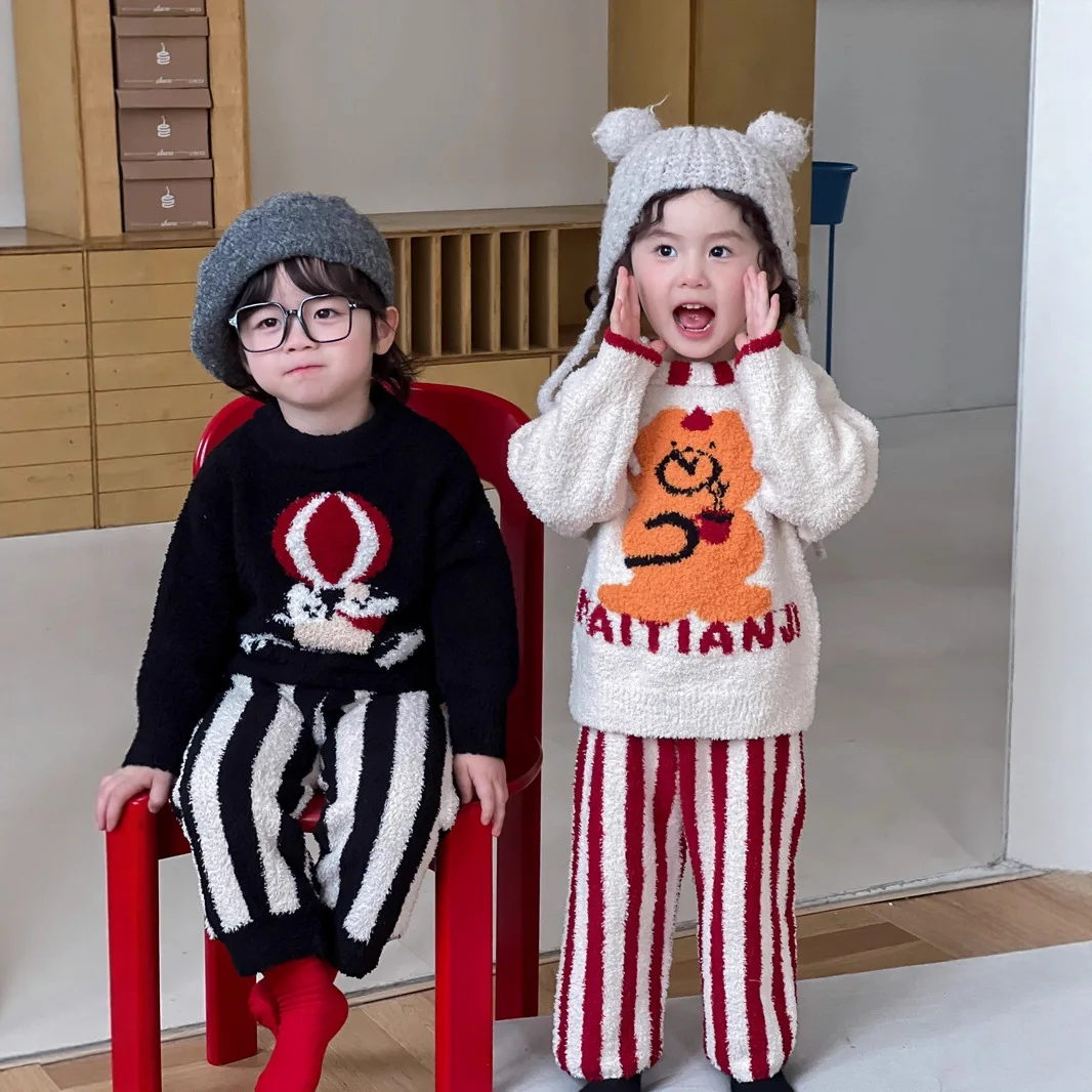 

2025 Winter New Children Fleece Home Clothes Set Girls Cute Cartoon Tops + Striped Pants 2pcs Suit Kids Thick Warm Pajamas Set