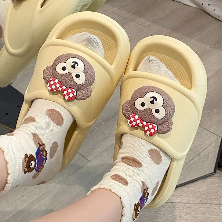 

Hot selling ShellieMay Duffy outdoor slippers for women in summer, thick soled, anti slip, and shower slippers for home use