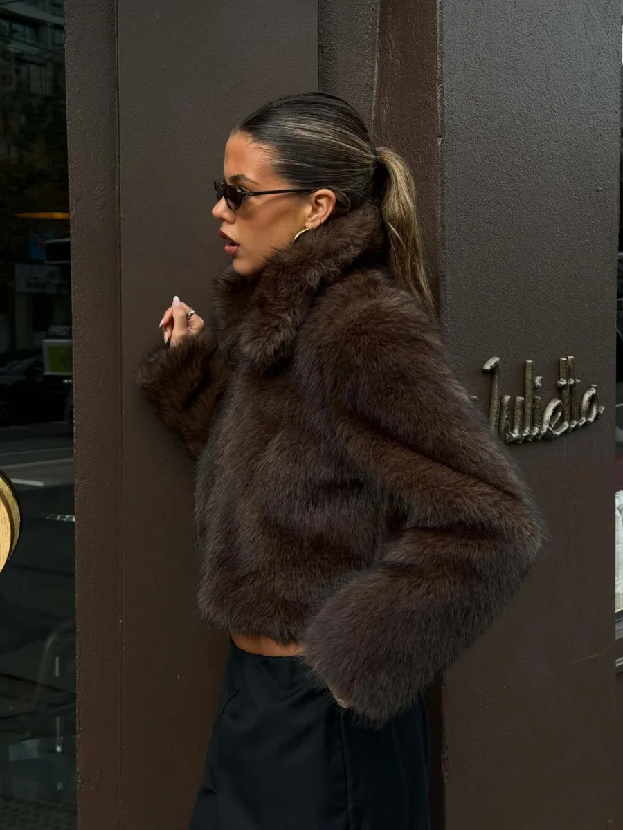 DFDG Women 2026 Cropped Faux Fur Jacket Lapel Collar Zip Up Long Sleeve Plush Coat Winter Warm Street Fashion Outerwear Party