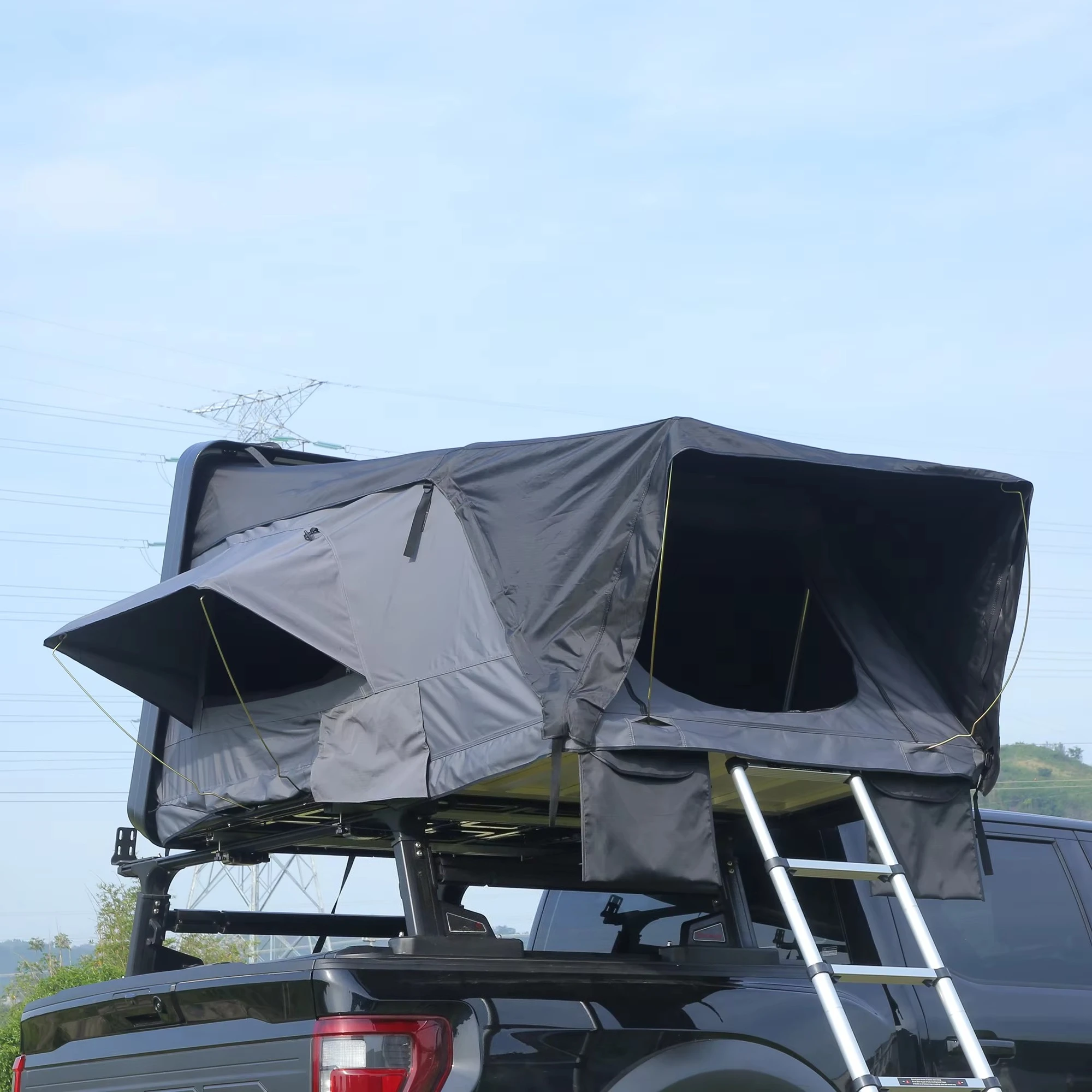 Aluminium Hard Shell Rooftop Tent for Car/SUV/Truck Camping-Four-Season Waterproof Lightweight 2-3 People