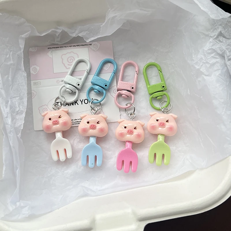 Kawaii Cartoon Piggy Fork Keychain Cute Animal Keyring Lovely Resin Key Holder School Bag Pendant Bag Backpack Ornament