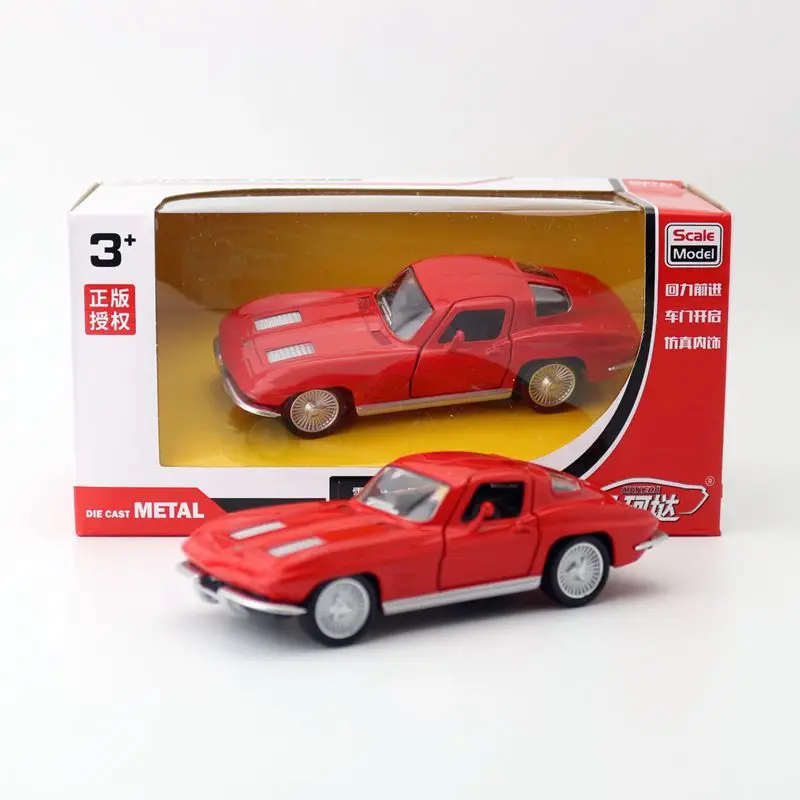 1:36 Corvette C2 modelo de liga de carro vintage vintage peixe de vison amarelo clássico decoração de carro americano
