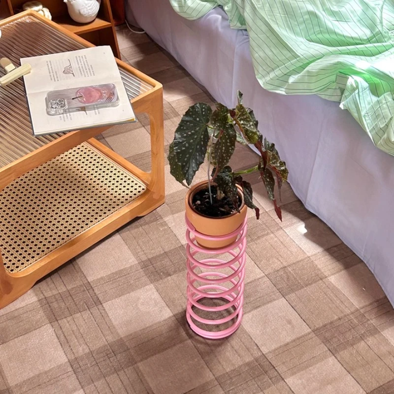 

Dopamine Geometric Plant Holder Ins Spring Flower Stand Artistic Style Metal Desk Planter Creative Green Plant Decor for Indoor