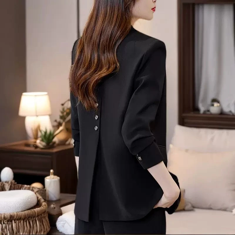 

Women's Black Back Split Blazer 2026 New Notched Lapel Button Back Detail Office Work Blazer Jacket Chic Lady Commute Outerwear