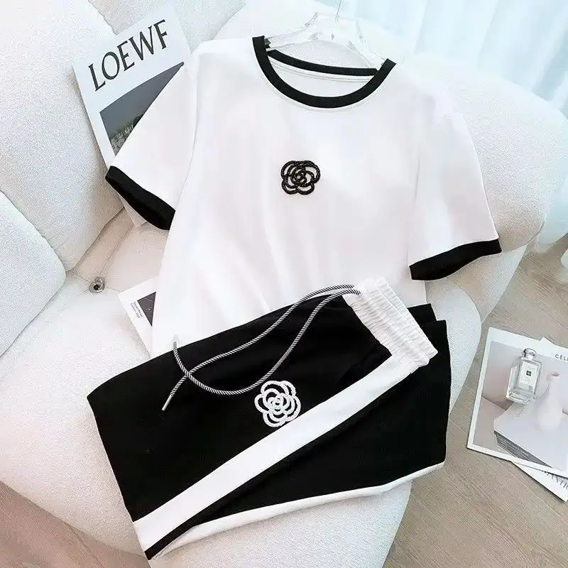 Women\'s Short Sleeved Sports suit Small Fragrant Style T-shirt Crop Tops And Pants 2 Two Piece Set Summer New Clothing For Women