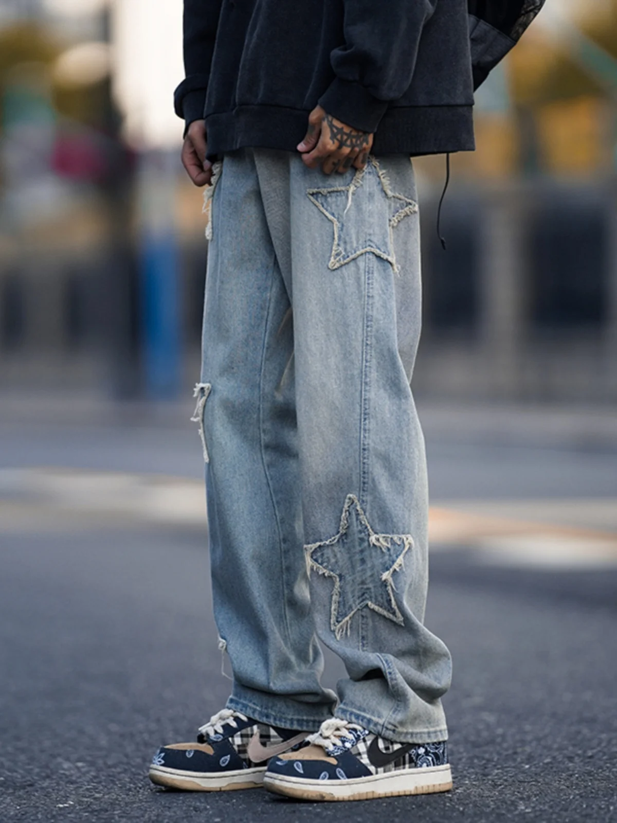

Loose Wide Leg Men's Jeans American High Street Style Star Embroidery Frayed Trendy Autumn Fashionable Casual Straight Cut