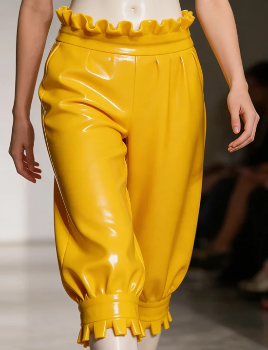 

Premium Latex High Waist Puffy Shorts – Ideal for Street Style & Cosplay Looks Masquerade