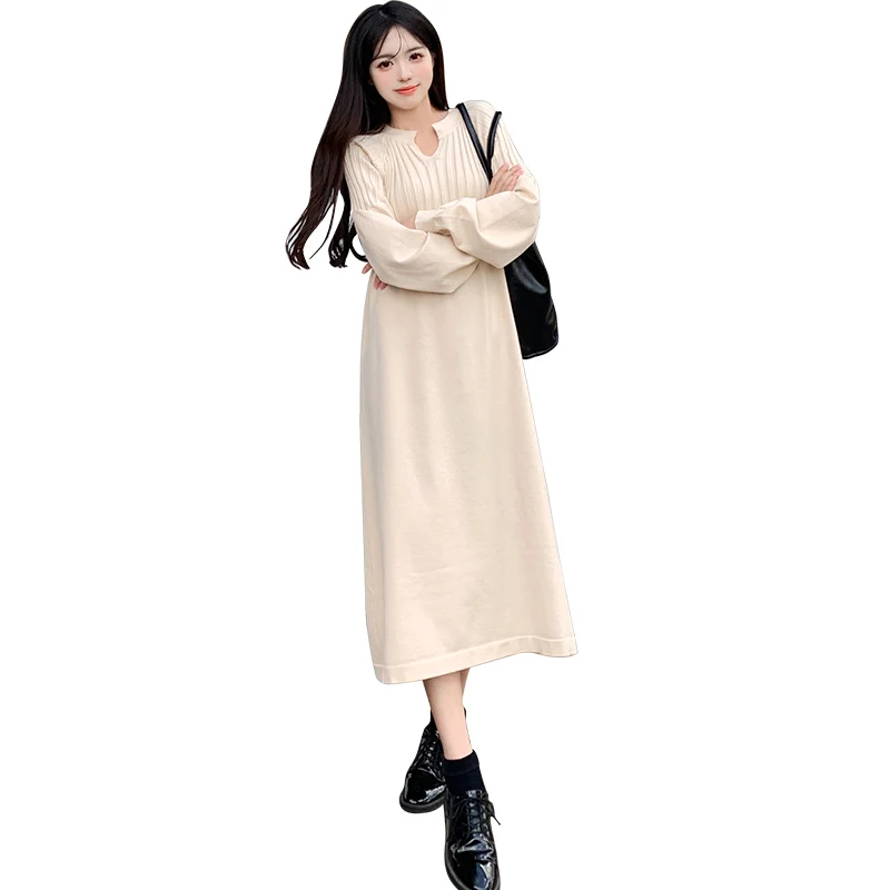 

Big size women's fall and winter senior sense of pullover loose type bottoming sweater knitted dresses