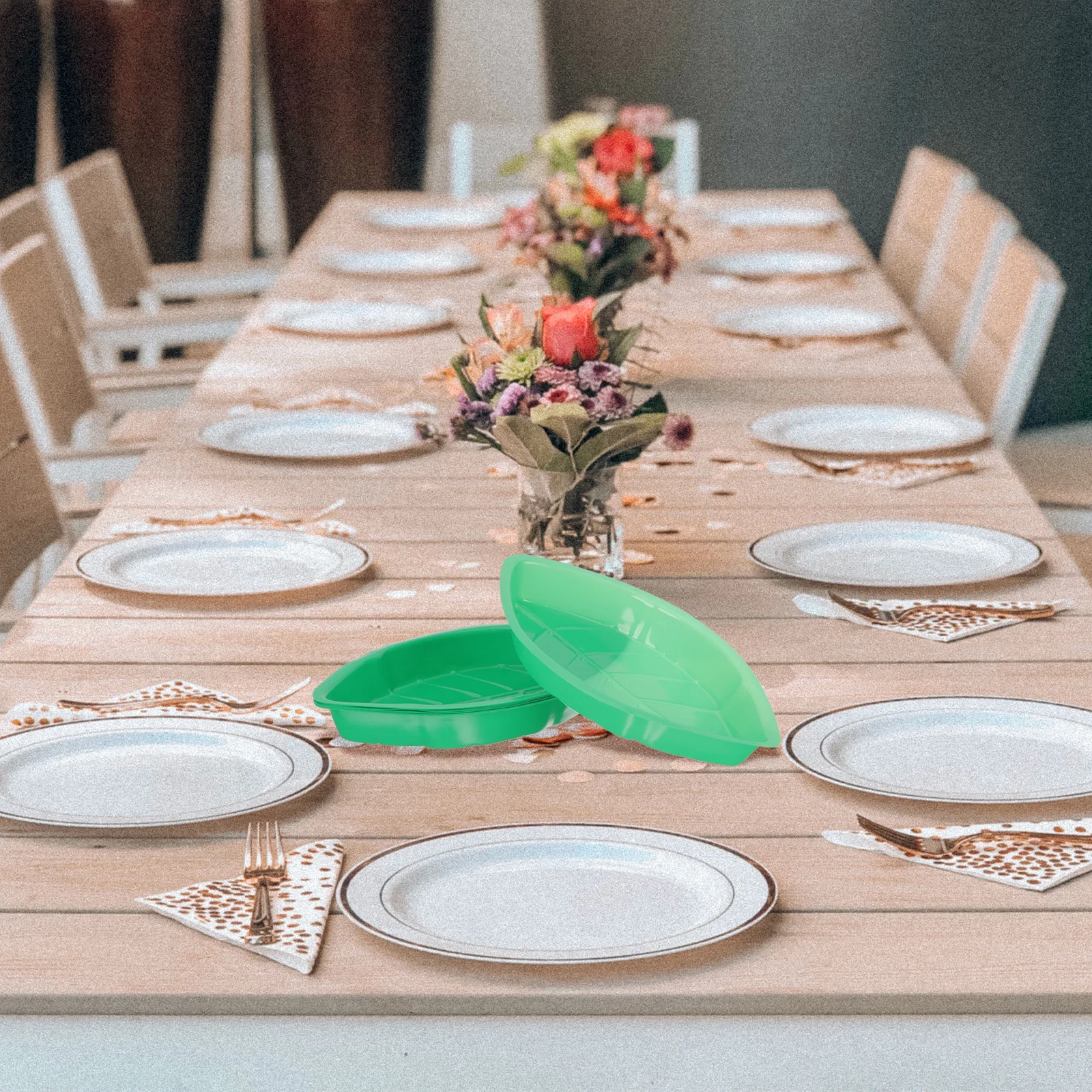 

12Pcs Leaf-Style Fruit Tray Unique Housewarming Gift for Co-Workers and Friends Fruit Dish Household Dessert Plate